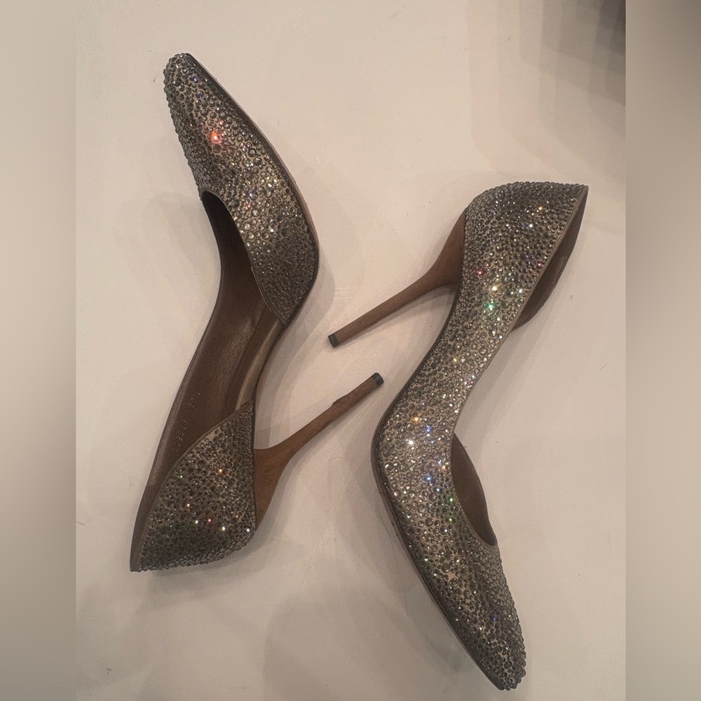 Gucci Silver Rhinestone Heels - Picture 4 of 10
